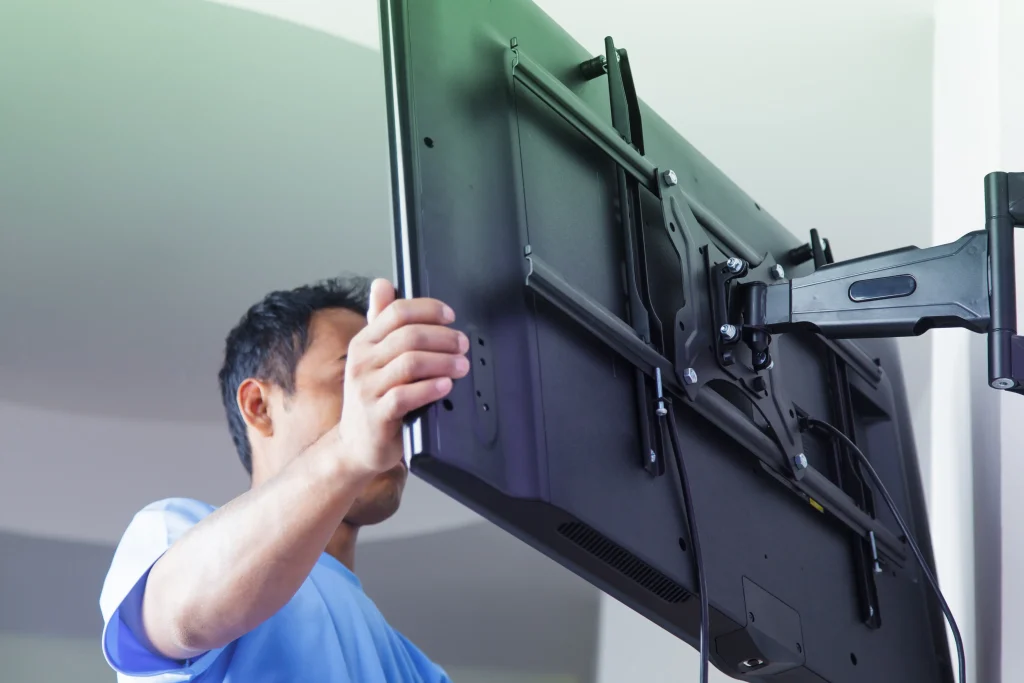 Flat Screen TV Movers experts